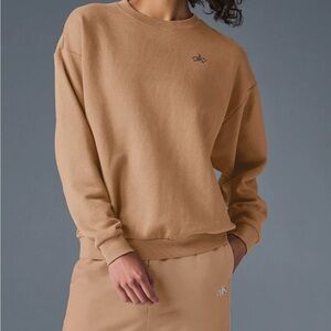 Alo Crewneck and Sweatpants Set